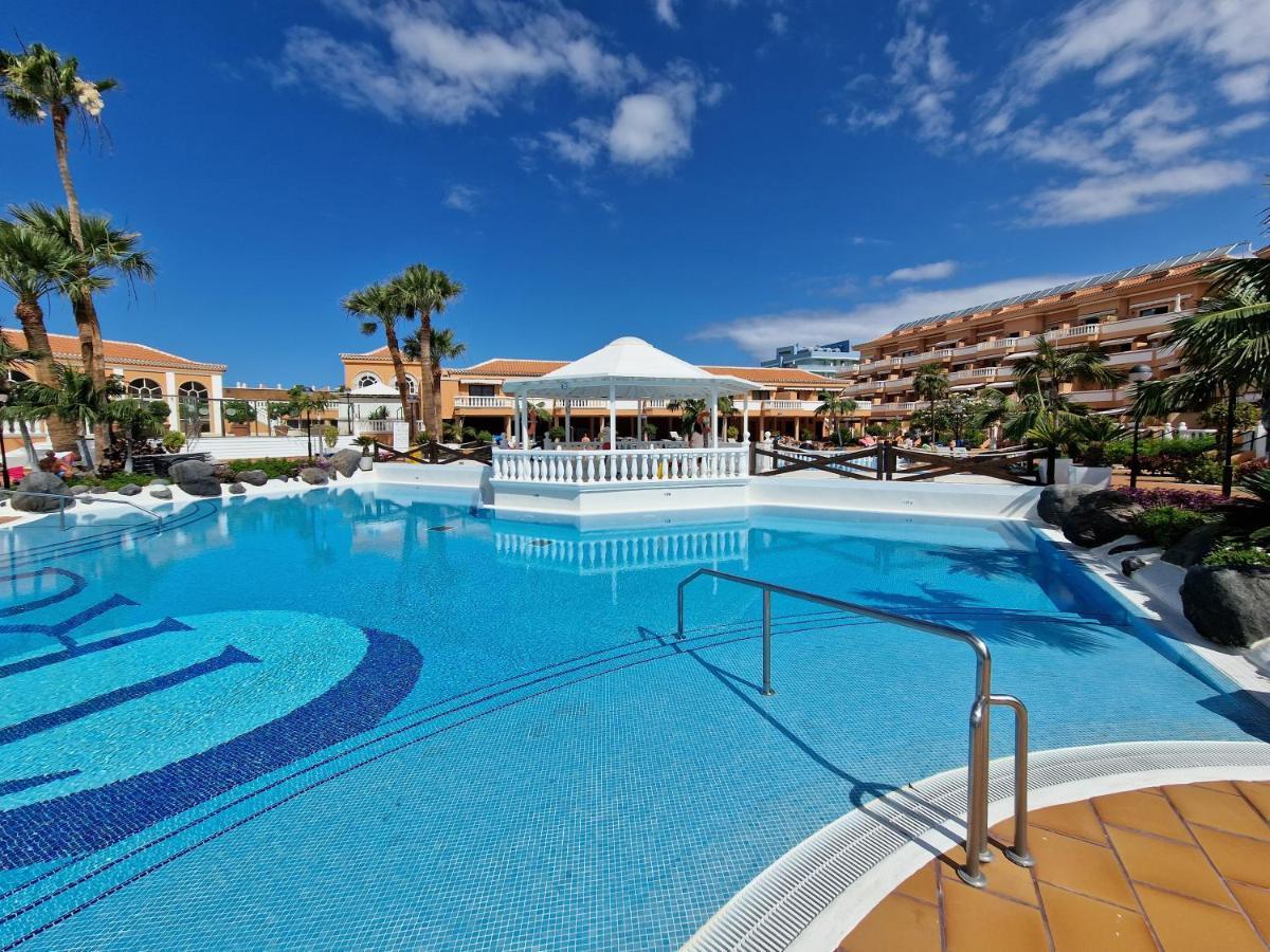 Exclusive Penthouse Playa Las Vistas 4 Close To The Sea And Beach, Aircondition For A Fee, Wifi, Terrace, Heated Pool Playa de las Américas Exterior foto